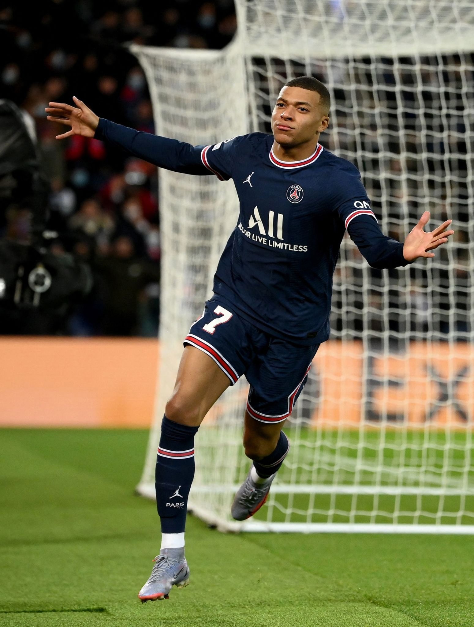 官方：前莱斯特城、诺丁汉森林主帅史蒂夫-库珀执教丹超布隆德比