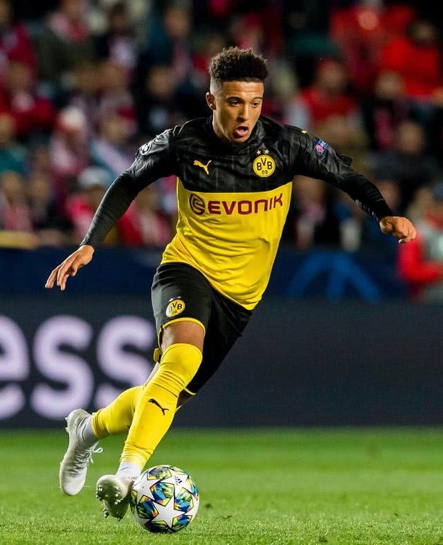 骑士豪掷149亿美元奢侈税，却为何陷入困境？