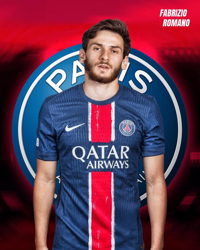 LPL遭受质疑，LCK众神却盛赞：Uzi是AD王者，强到近乎无法喘息！